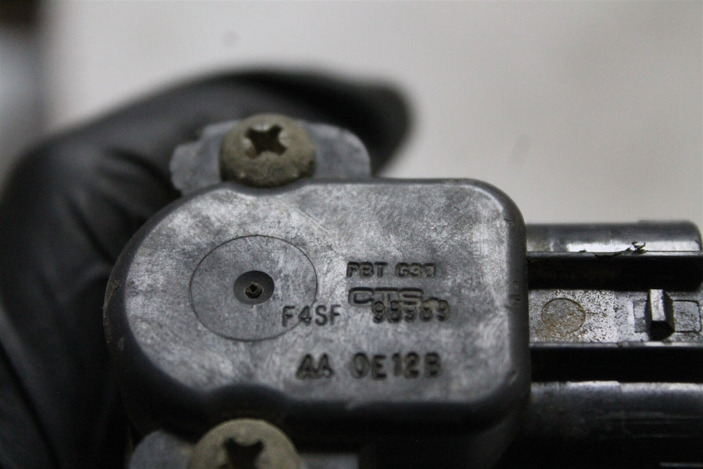 00-04 Ford F250SD F350SD Throttle Body Valve Assembly YC2UAB YC2UAC | 581 5A2-B1