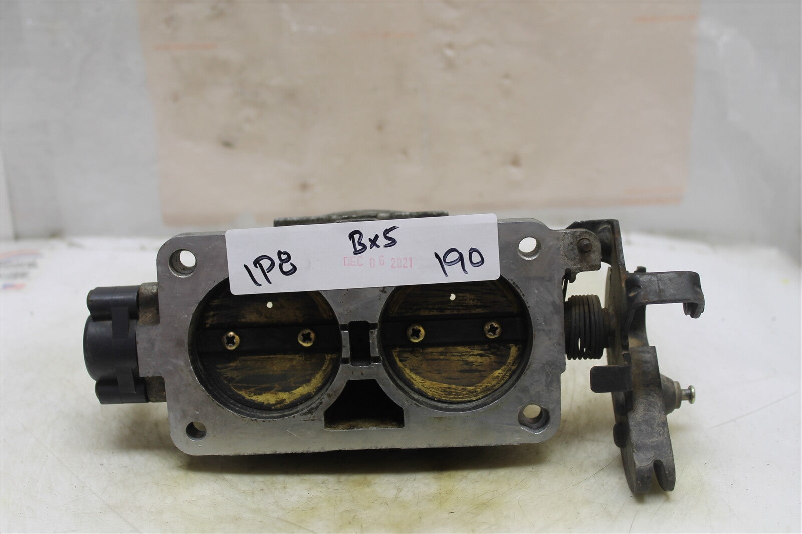 00-04 Ford F250SD F350SD Throttle Body Valve Assembly YC2UAB YC2UAC | 190 1P8-B5