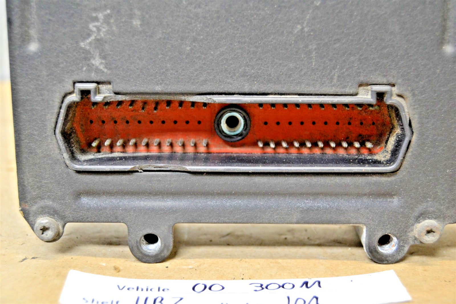 00 Chrysler 300M LHS Transmission Computer Unit P04606517AE Module 104 1N2 B11