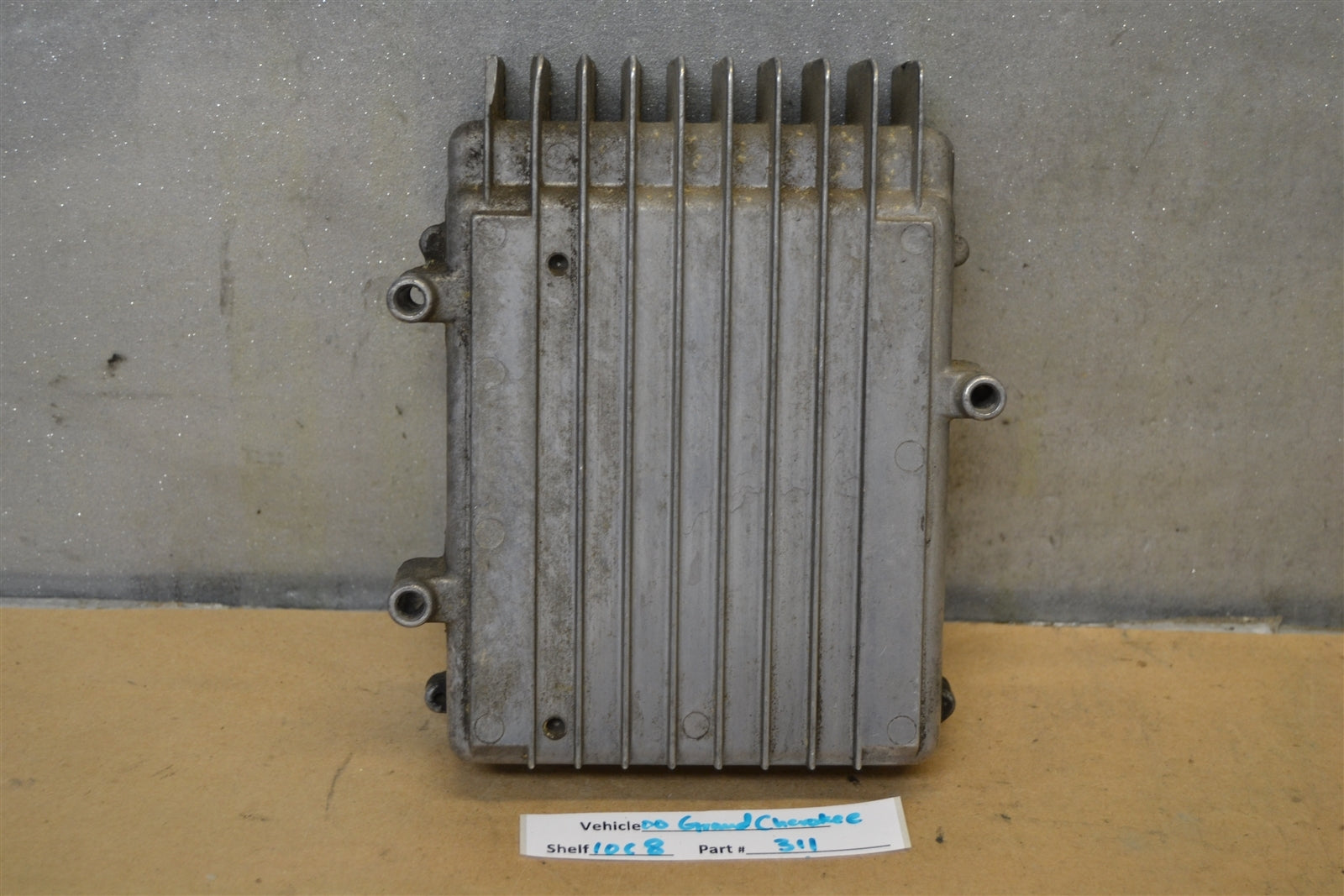 00 Jeep Grand Cherokee Transmission Computer Unit TCU 56041814AC Module 11 10C8