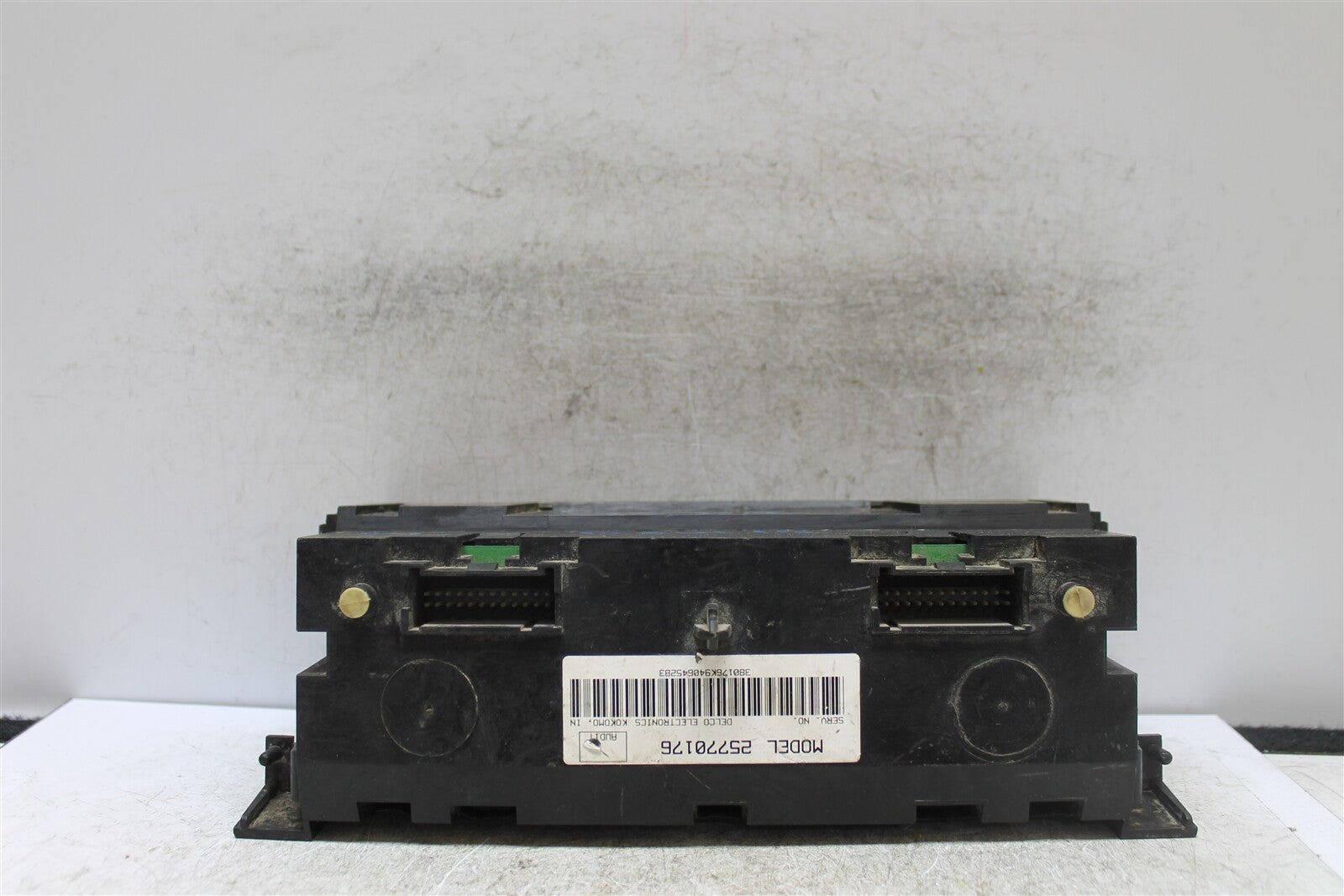 00-05 Cadillac Deville AC Heat Temp Climate Control 25770176 Switch 687 1E7-B6