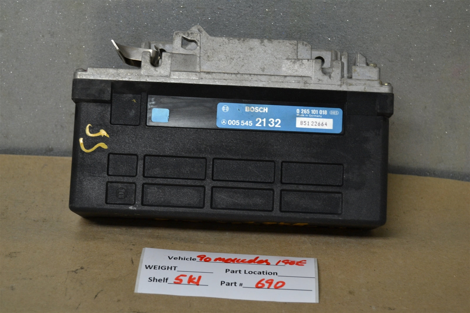 0055452132  Mercedes W124-W126  1986-93ABS Braking system Module  690 5K1
