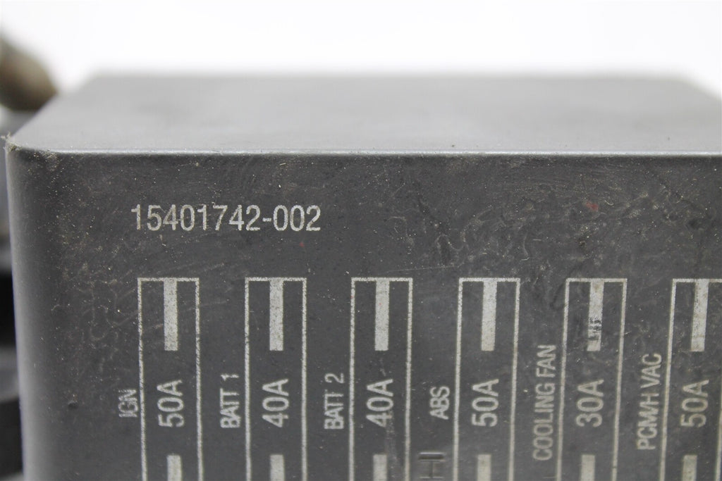 00-05 Chevrolet Cavalier Sunfire Fuse Box Junction 15401742002 Module 827 2D5-B2