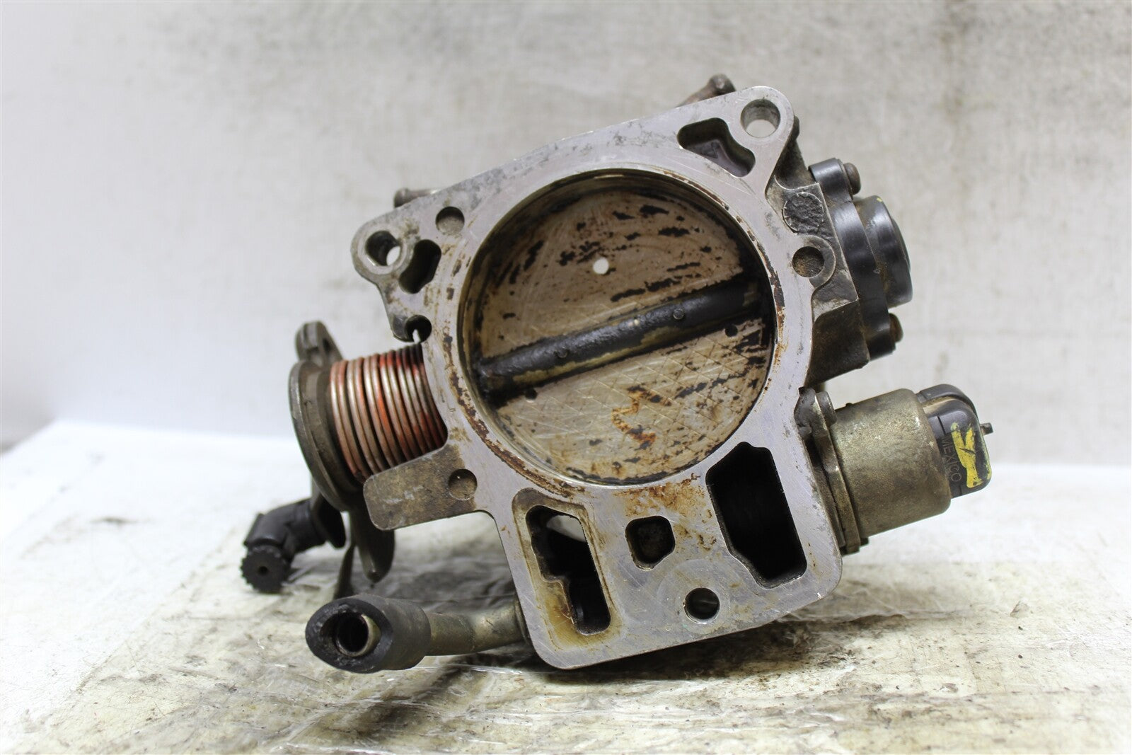 00-02 GMC SIERRA 1500 PICKUP Throttle Body Throttle Valve Assembly 215 5O3 B1