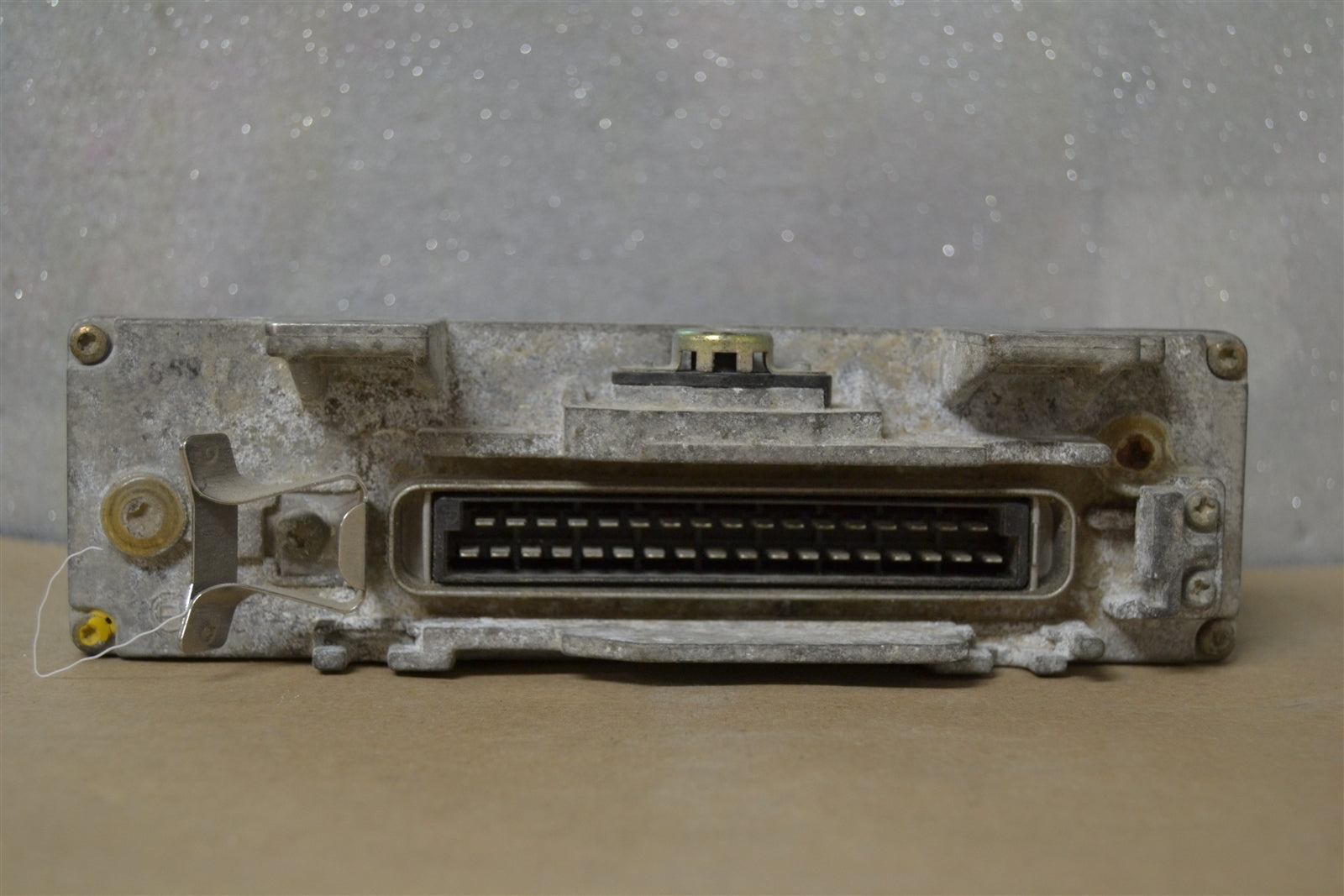 0055455132 Mercedes-190  1986-1993 ABS Control Module OEM  90 9C3