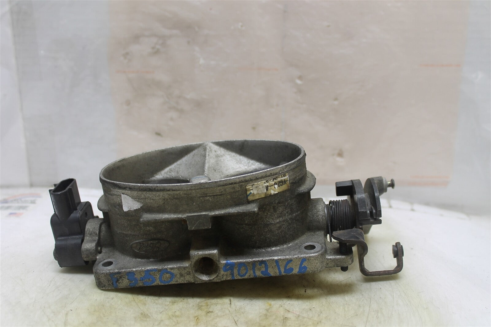 00-04 Ford F250SD F350SD Throttle Body Valve Assembly YC2UAB YC2UAC | 160 1L7-B6