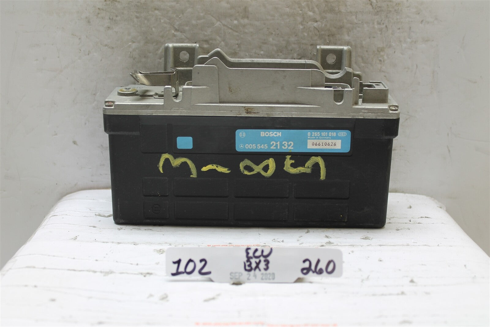 0055452132  Mercedes W124-W126  1986-93ABS Braking system Module 260 1o2