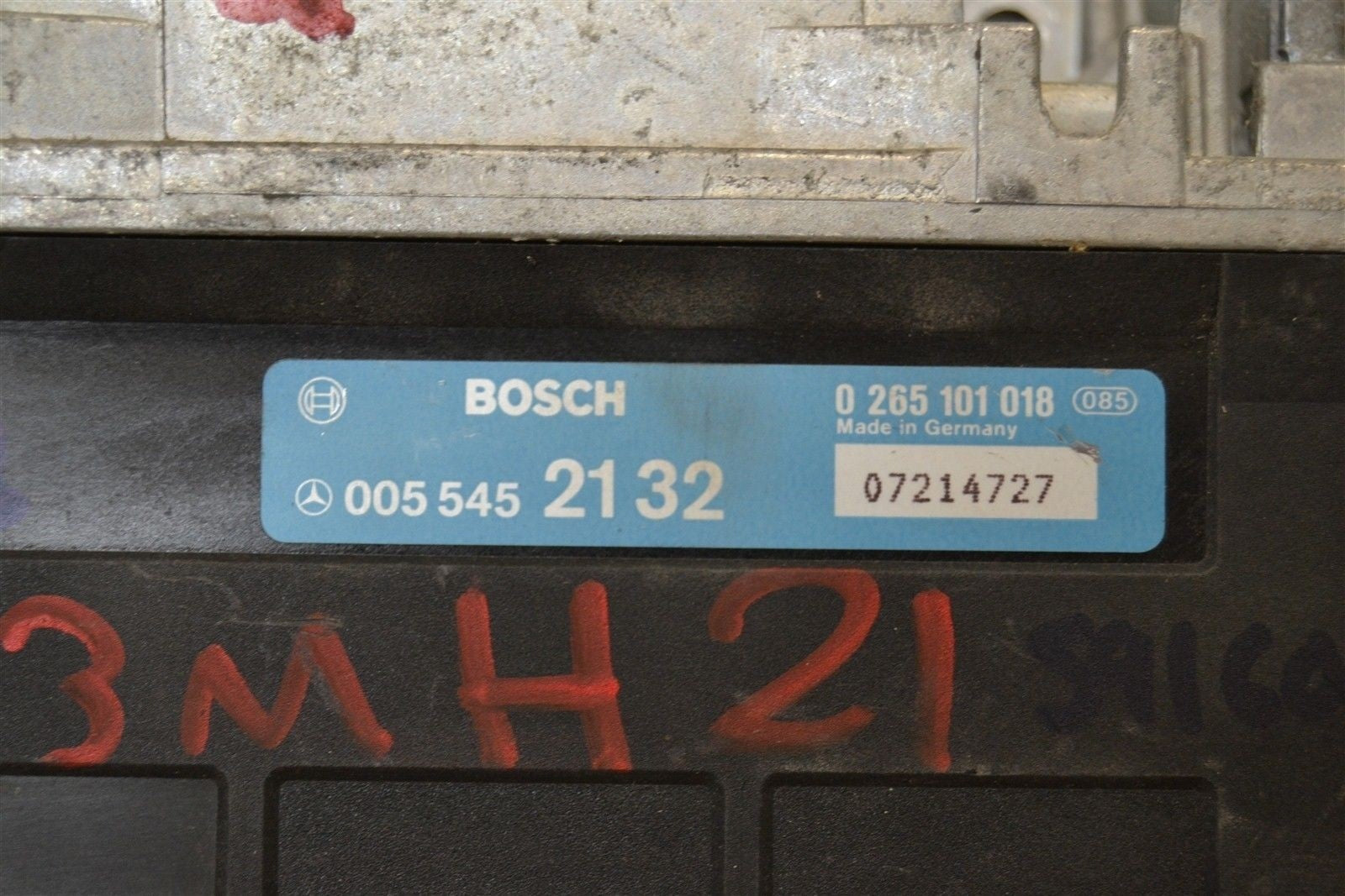 0055452132  Mercedes W124-W126  1986-93ABS Braking system Module 323 1N2 B8