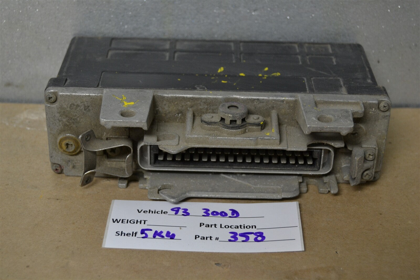 0055452132  Mercedes W124-W126  1986-93ABS Braking system Module   58 5K4