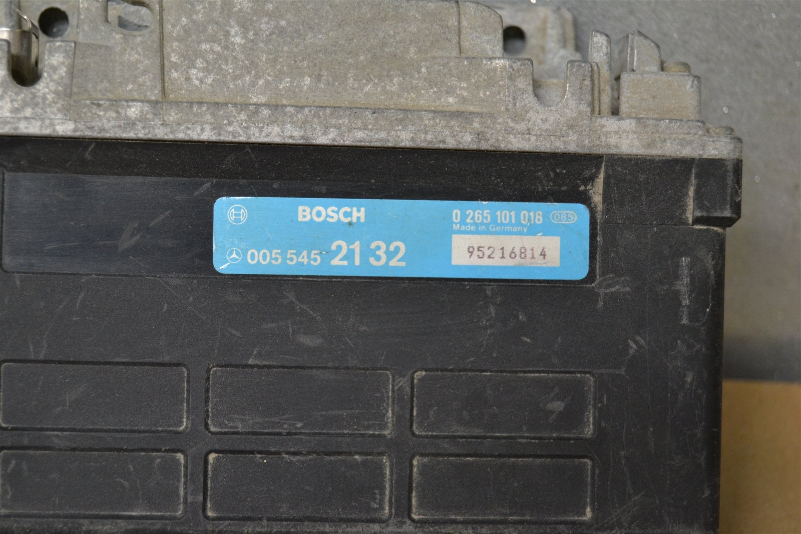 0055452132  Mercedes W124-W126  1986-93ABS Braking system Module  45 9E3