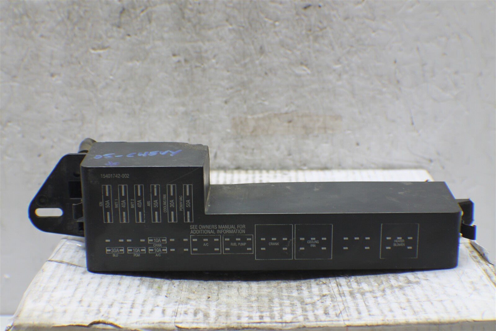 00-05 Chevrolet Cavalier Sunfire Fuse Box Junction 15401742002 Module 104 4L3-B1