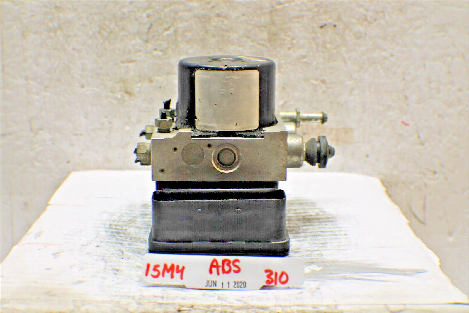 00402769E000 Chrysler Pacifica 2005-2006 ABS Pump Control Module OEM 15M4 310