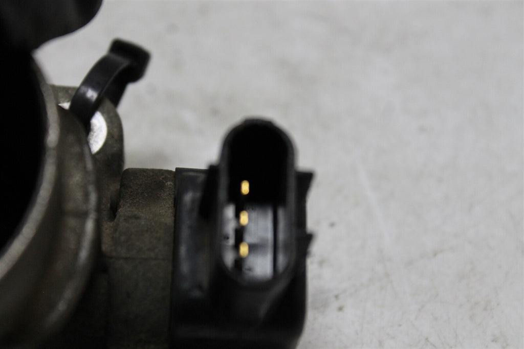 00-04 Ford F250SD F350SD Throttle Body Valve Assembly YC2UAB YC2UAC | 581 5A2-B1