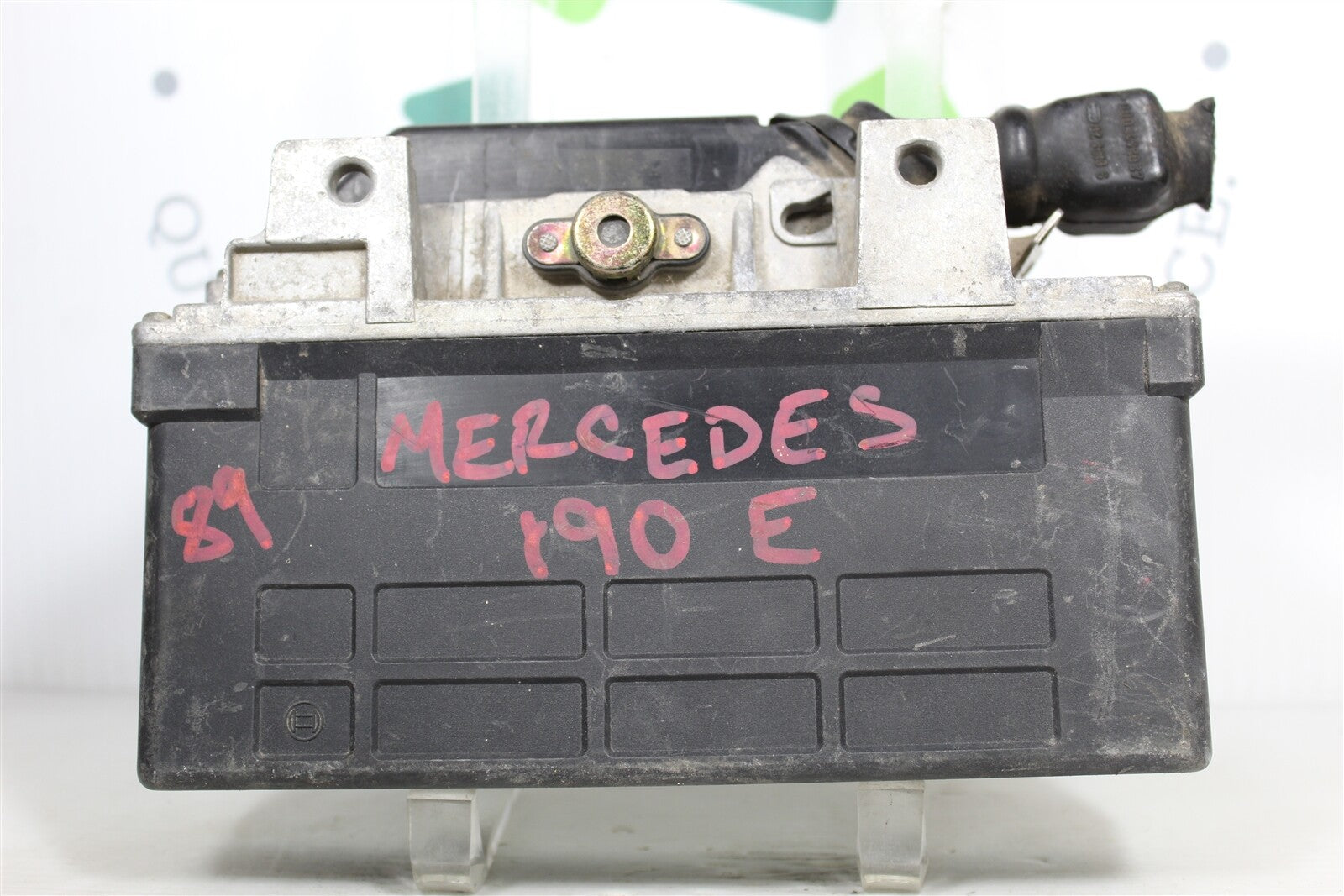 0055452132  Mercedes W124-W126  1986-93ABS Braking system Module  127 4N3 B1