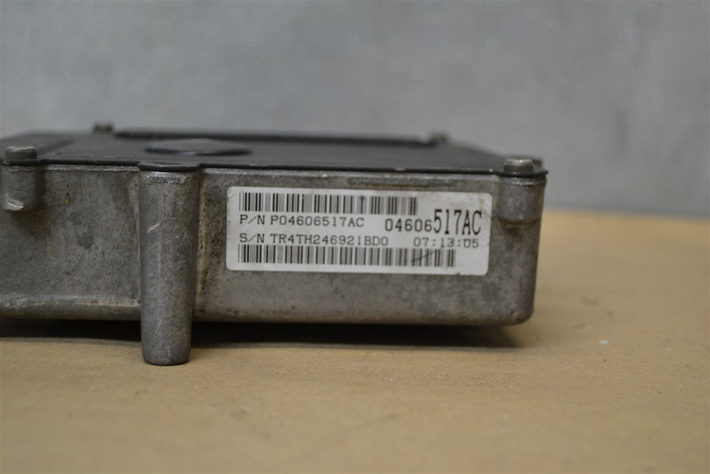 00 Chrysler 300M Transmission Computer Unit TCU P04606517AC Module 32 10D2